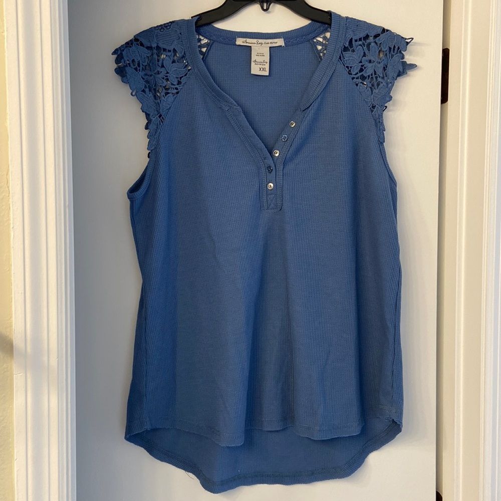 American Rag XXL blue tunic style top with lace capped sleeves